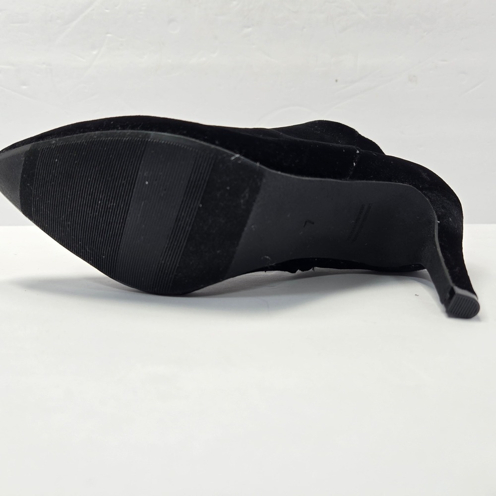 Old Navy Womens Black Velvet Pointed Toe Stiletto Heel Ankle Booties Size 7 - Picture 4 of 13
